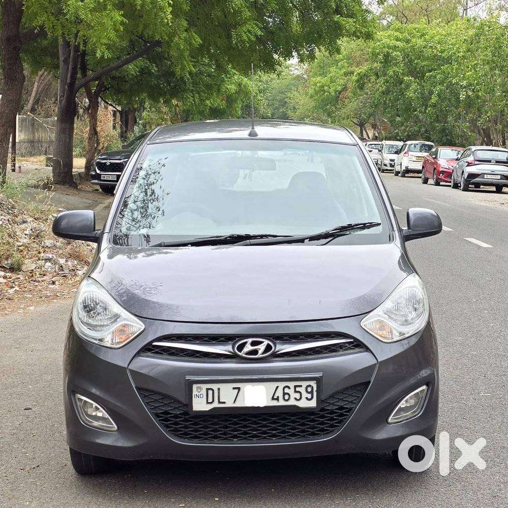 Hyundai I10 Sportz, 2016, Petrol
