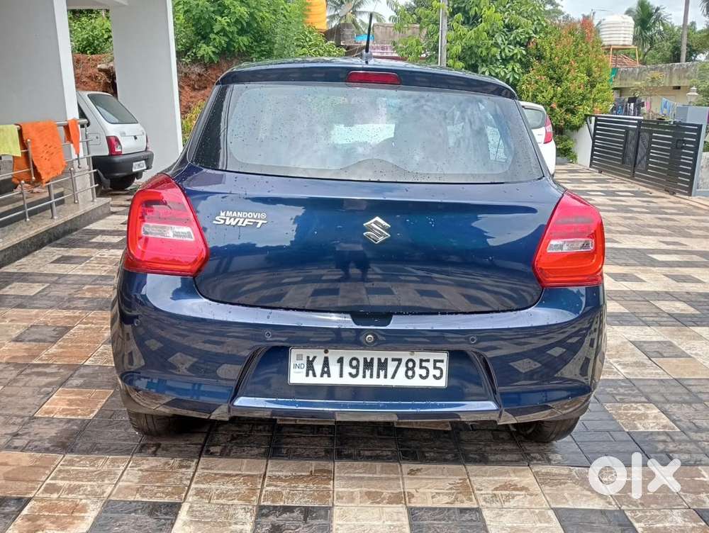 Maruti Suzuki Swift 2022 Petrol 25000 Km Driven