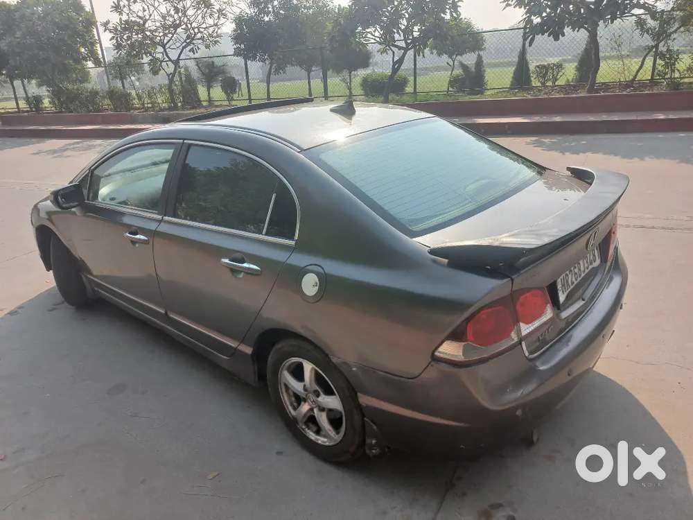 Honda Civic 2011 Cng & Hybrids 127000 Km Driven With 14kg Cng Cylinder