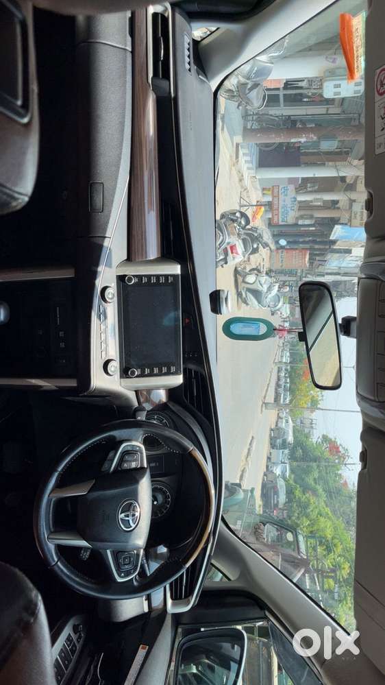 Toyota Innova Crysta [ ] 2.4 Gx At 7 Str, 2021, Diesel
