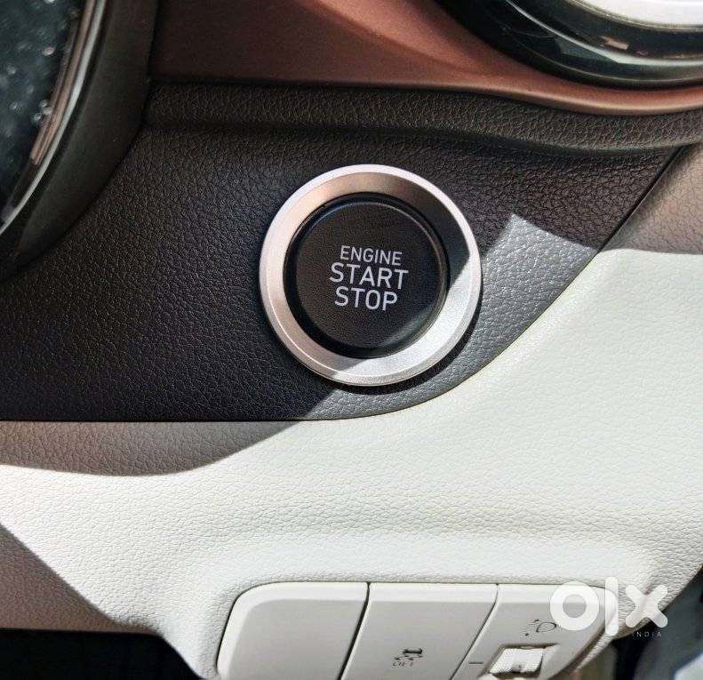 Hyundai Aura [2023-ongoing] 1.2 Sx Plus Petrol Amt, 2024, Petrol