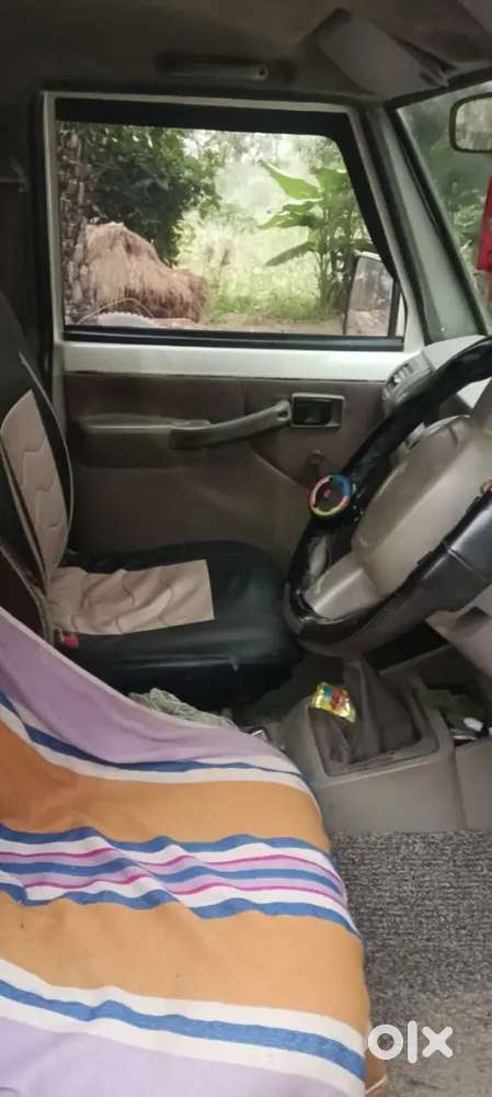 Mahindra Bolero 2015