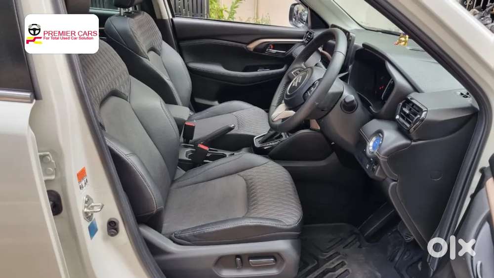 Maruti Suzuki Grand Vitara 1.5 Alpha Plus Intelligent Hybrid Ecvt, 2..