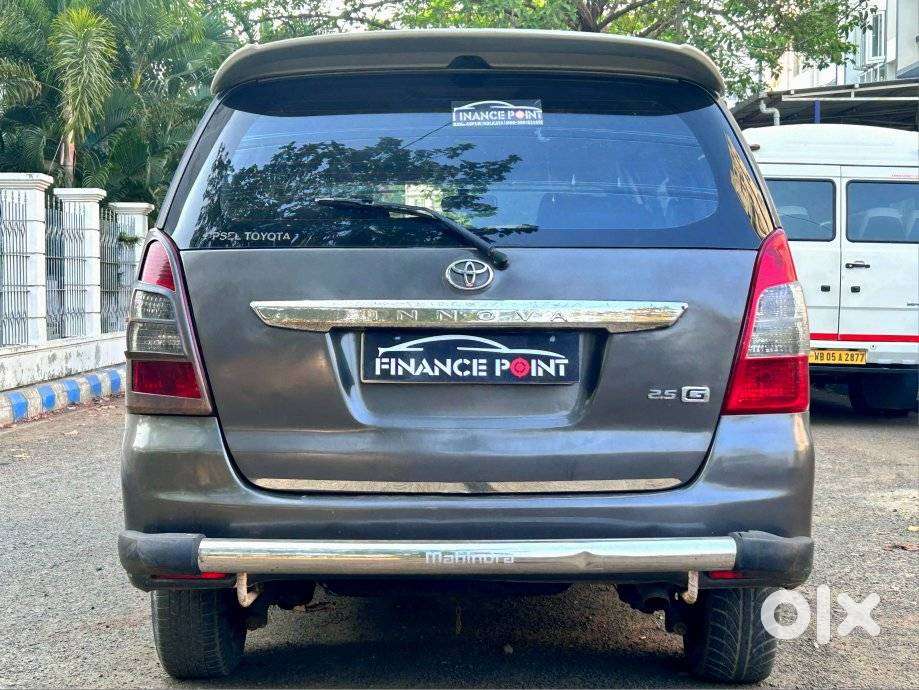 Toyota Innova 2.5 G (diesel) 8 Seater, 2012, Diesel