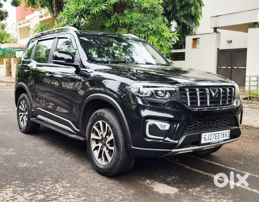 Mahindra Scorpio-n 2.0 Z8 Petrol At 7 Str, 2023, Petrol