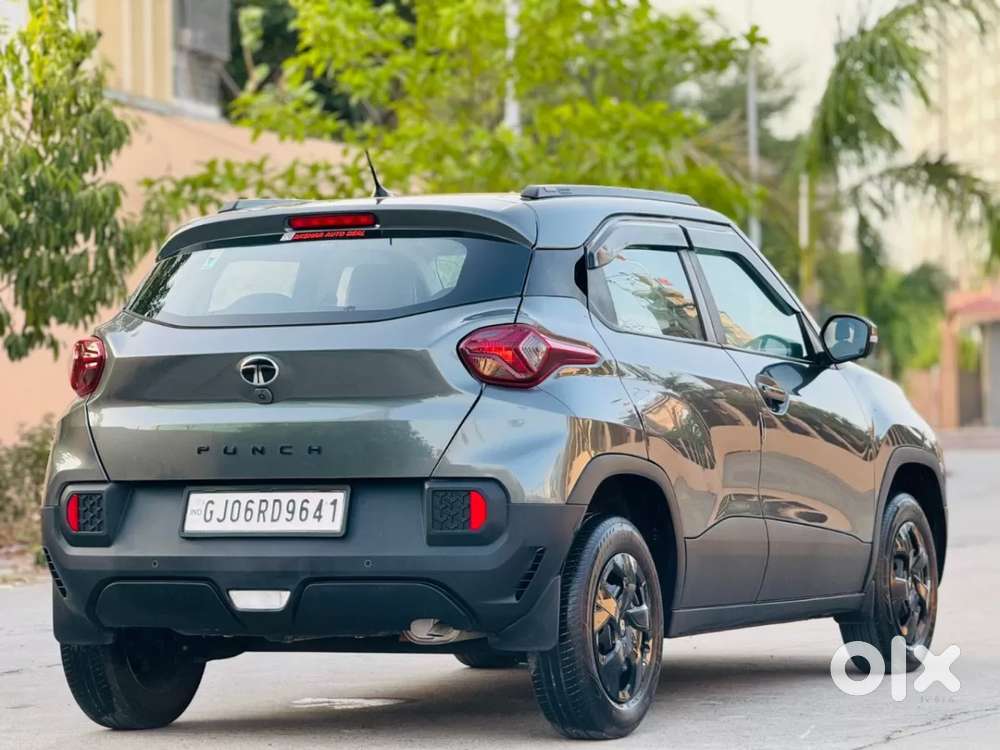 Tata Punch, 2025, Petrol