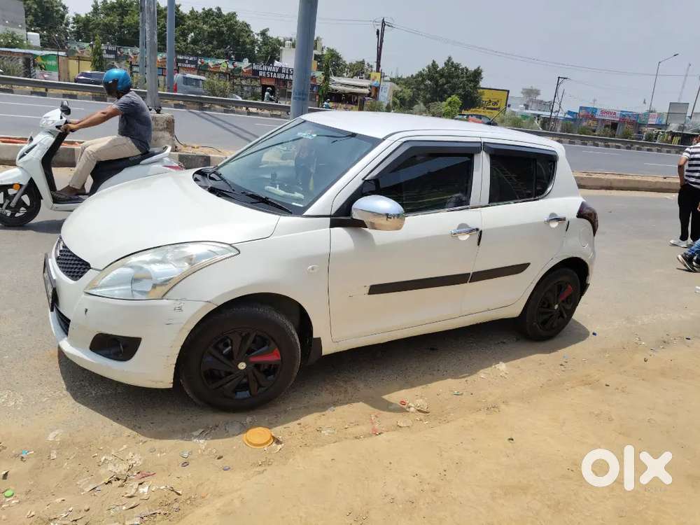 Swift Lxi Option 2012
