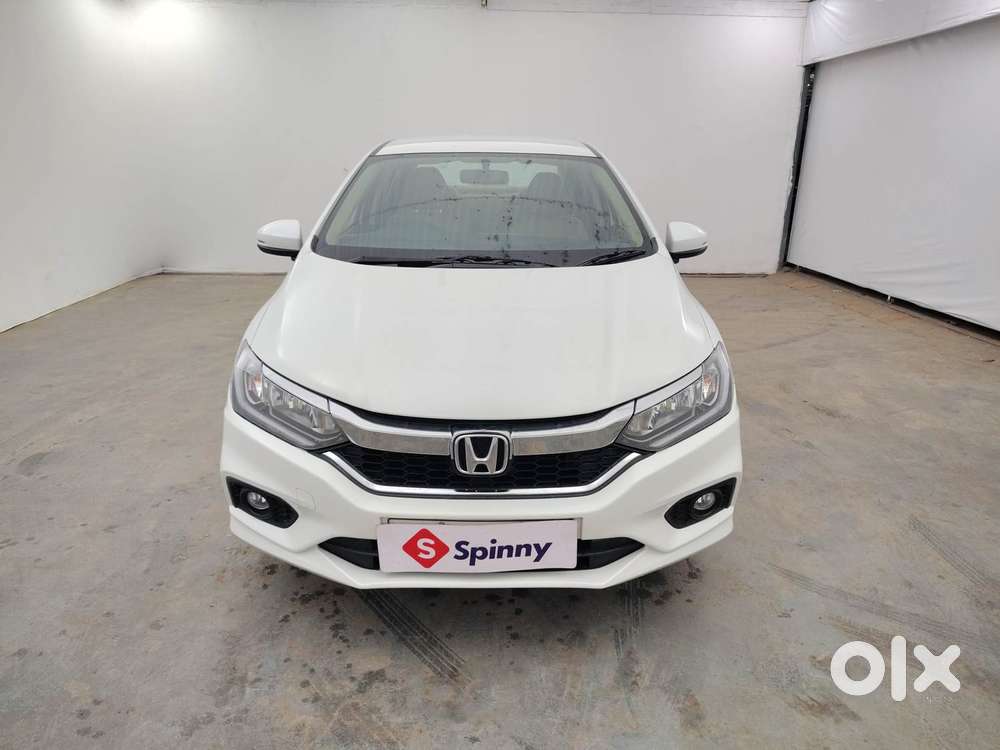 Honda City I-vtec V, 2022, Petrol