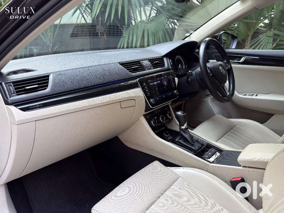 Skoda Superb 2.0 L&k Tsi At, 2021, Petrol