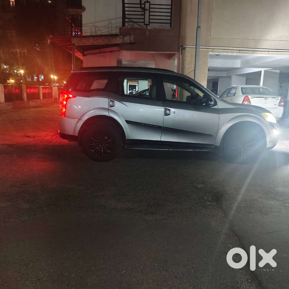 Selling Xuv 500 Automatic With Impeccable Condition