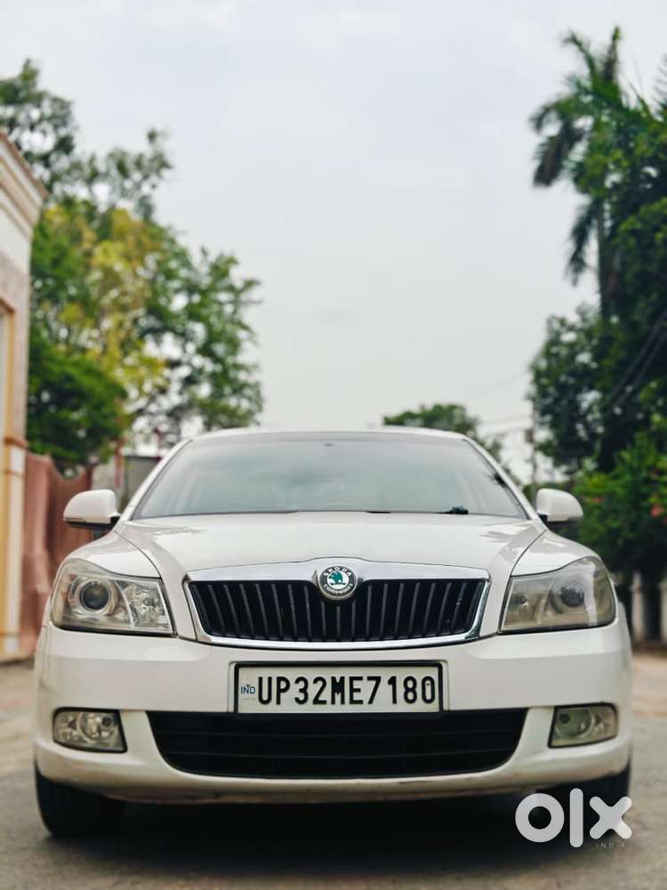 Skoda Laura 1.8 Tsi Active, 2011, Diesel