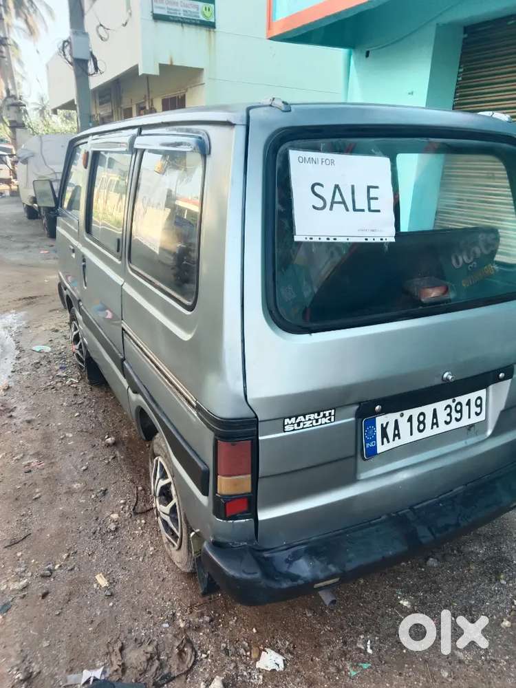 Maruti Suzuki Omni 2009mpfi