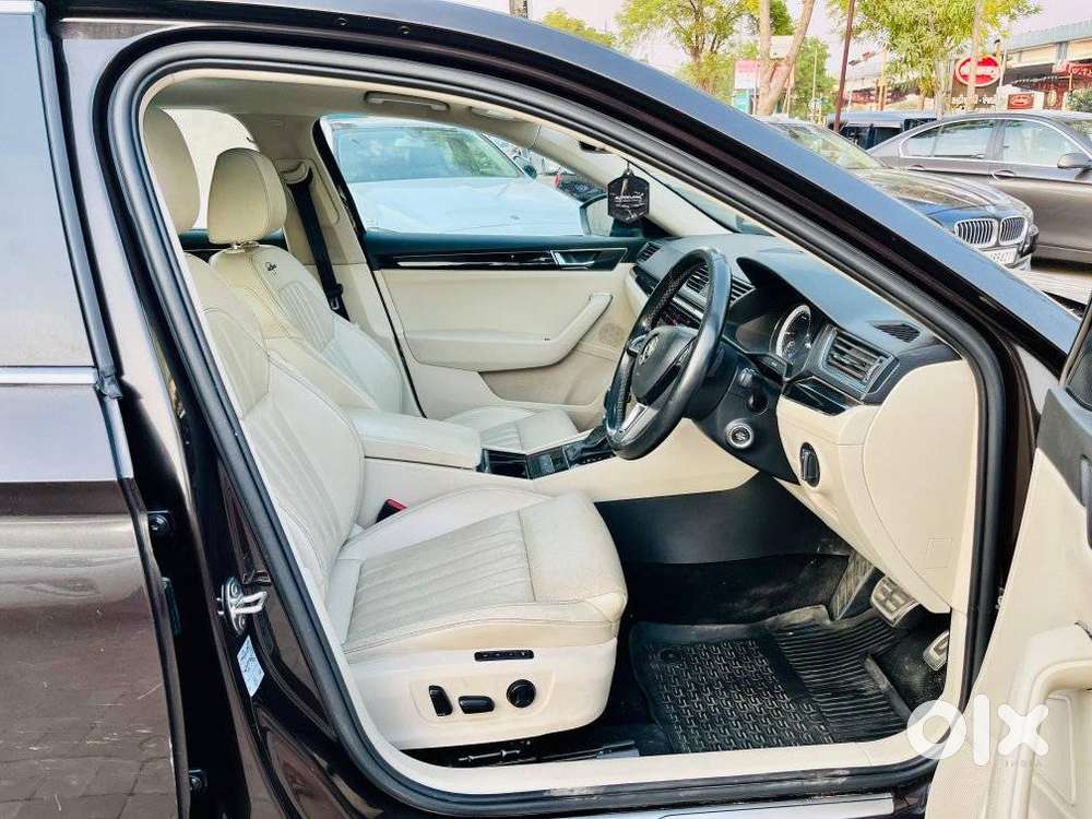 Skoda Superb 2.0 L&k Tsi At, 2021, Petrol