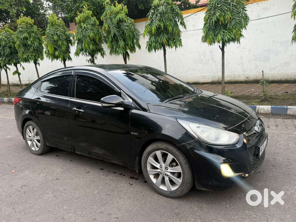 Hyundai Fluidic Verna 2012 Km Driven