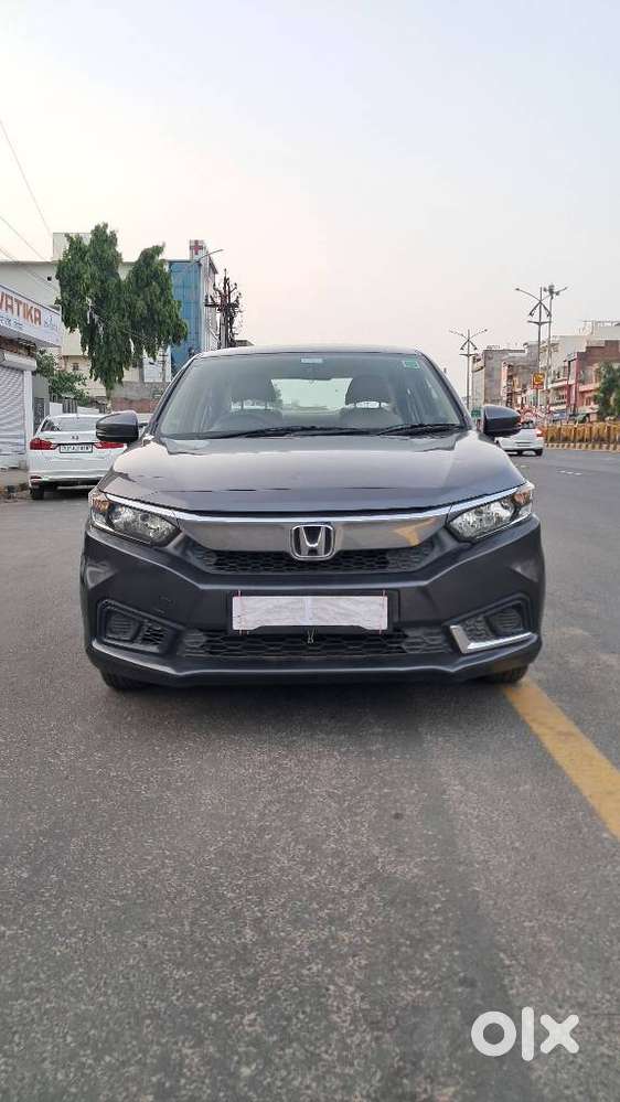 Honda Amaze, 2018, Petrol