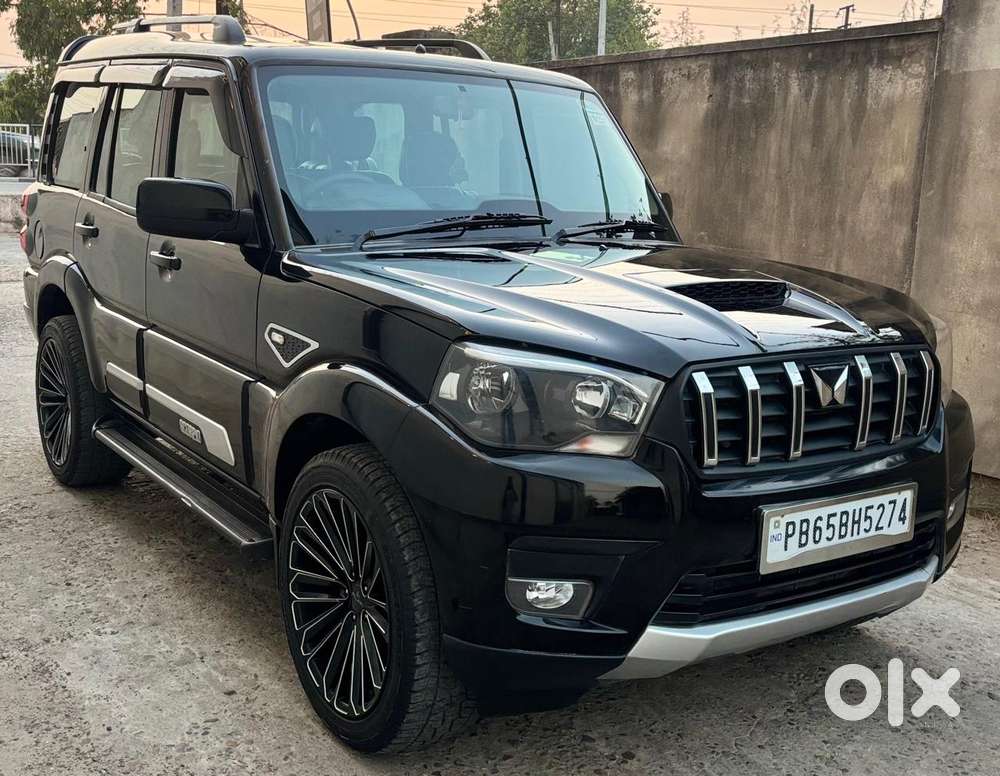 Mahindra Scorpio Classic, 2024, Diesel