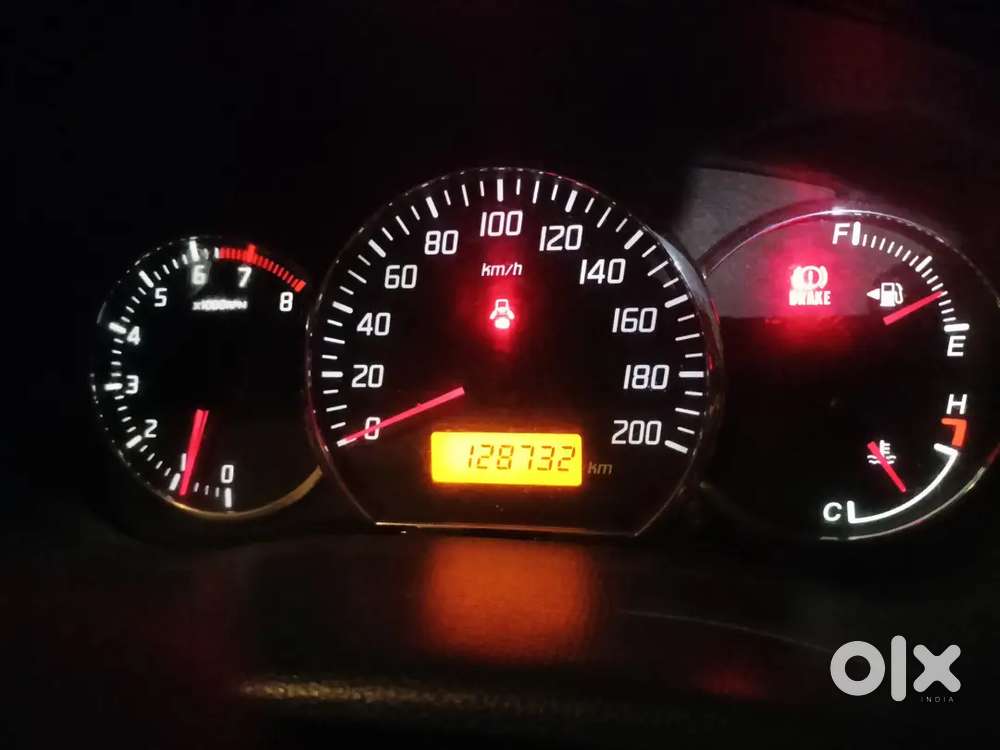 Maruti Suzuki Swift Vdi 2010