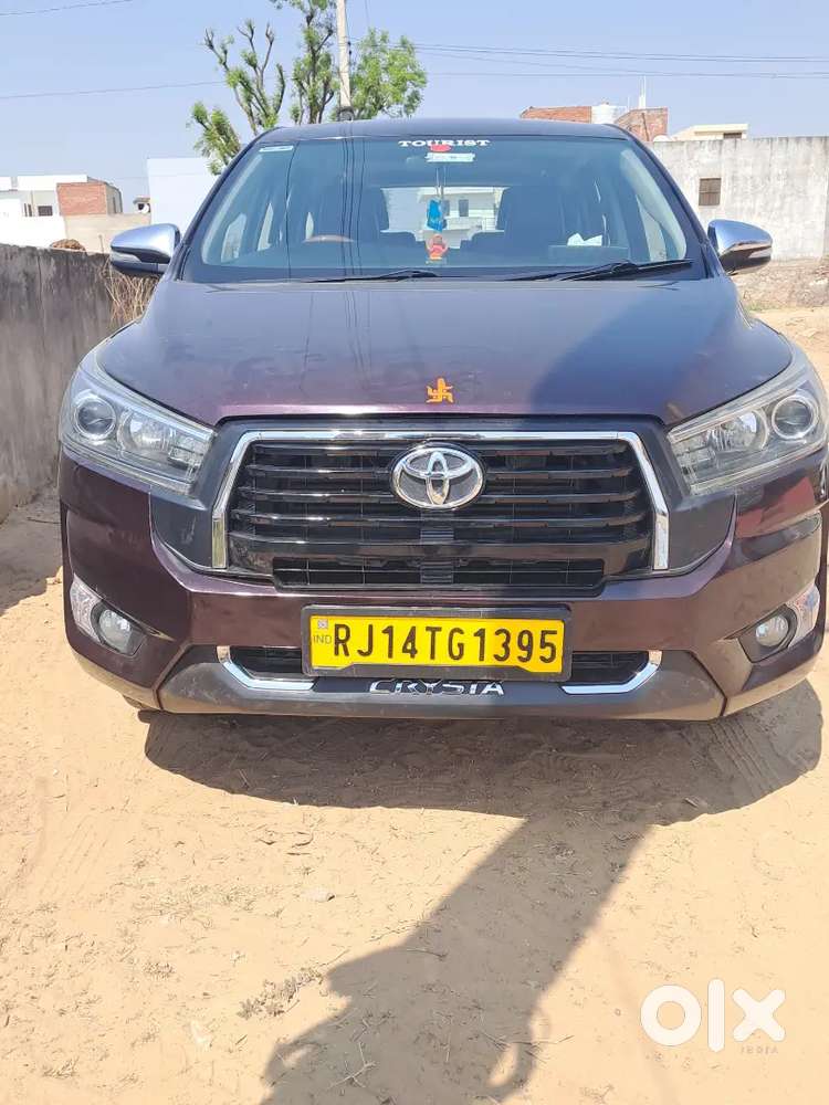 Toyota Innova Crysta 2.4 Z 2017