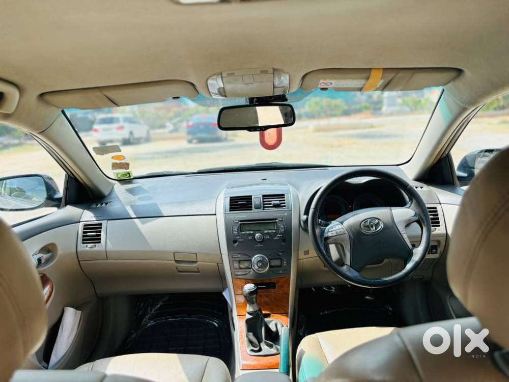 Toyota Corolla Altis G, 2010, Petrol
