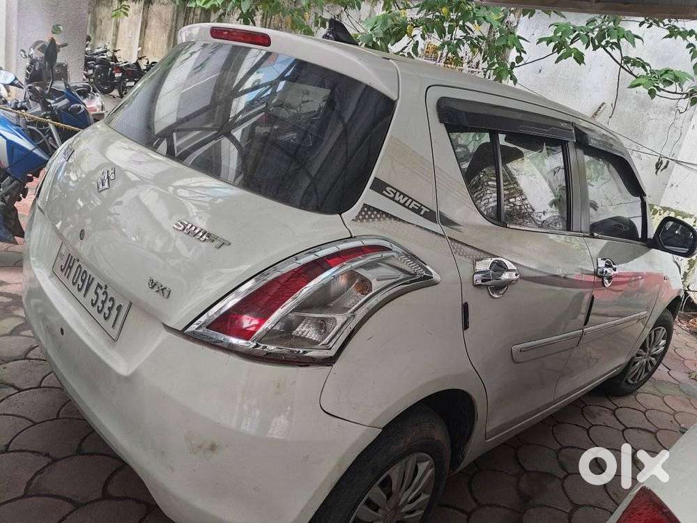 Maruti Suzuki Swift Dzire, 2014, Petrol