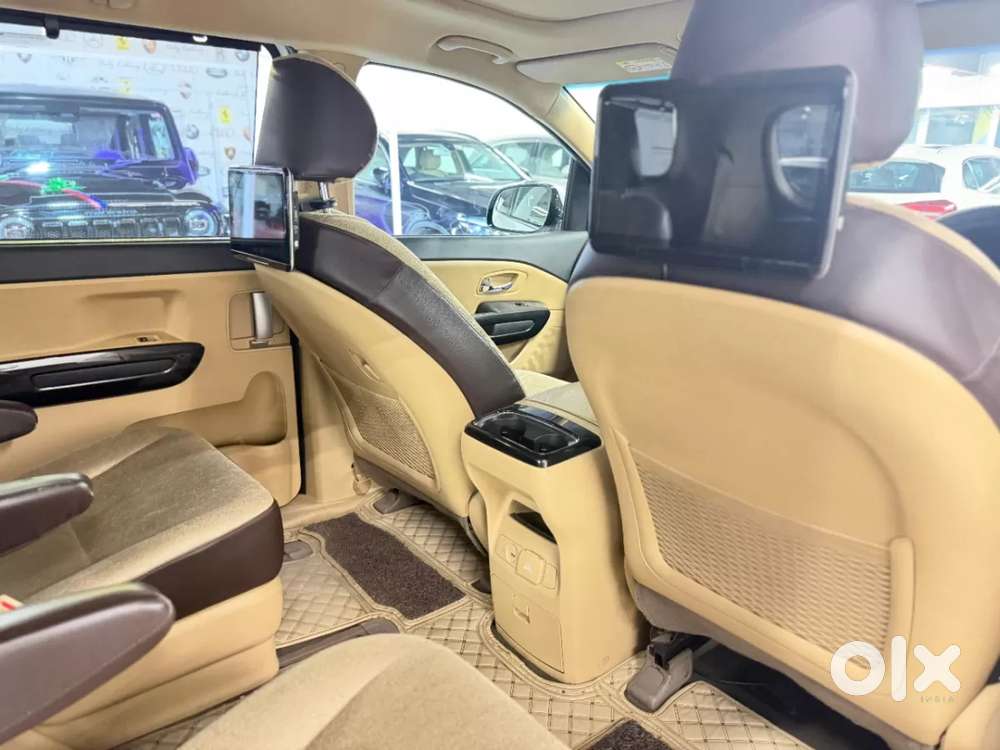 Kia Carnival Prestige, 2021, Diesel