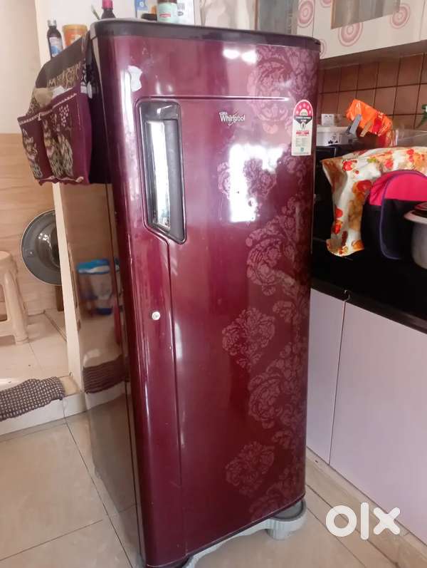 Refrigerator 195 Ltrs