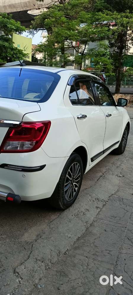 Maruti Suzuki Swift Dzire Ags Zdi Plus, 2017, Diesel