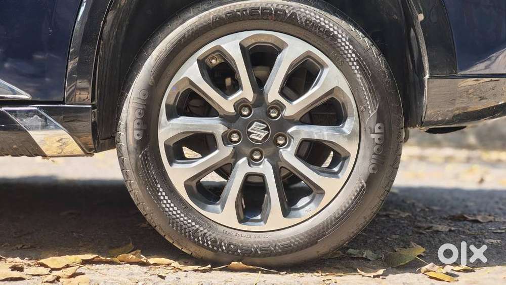 Maruti Suzuki Grand Vitara 1.5 Alpha Plus Intelligent Hybrid Ecvt, 2..