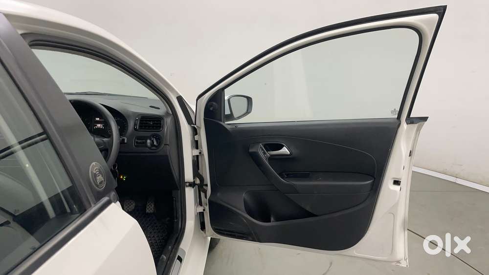 Volkswagen Polo 1.0 Mpi Trendline, 2019, Cng & Hybrids
