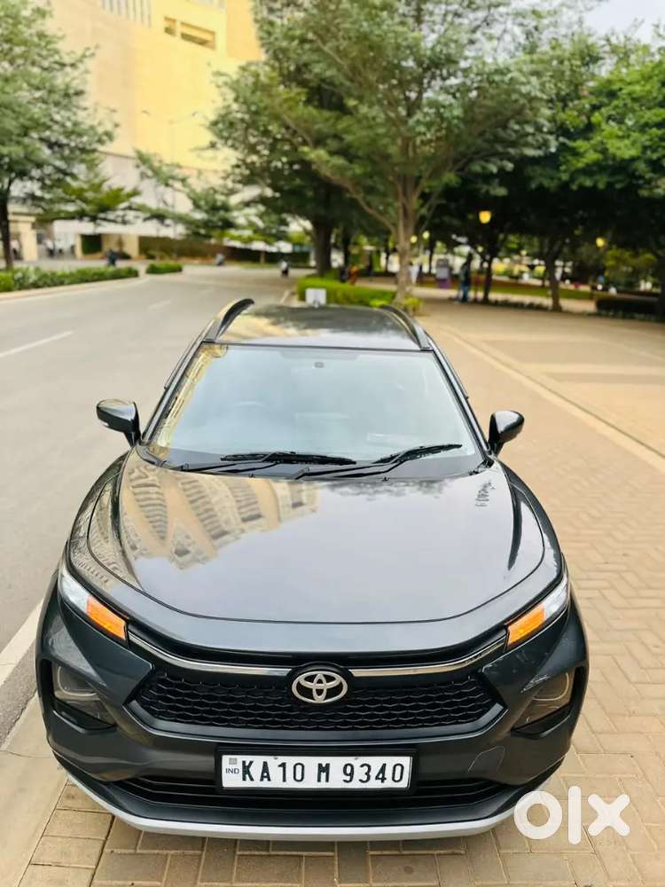 Toyota Urban Cruiser Petrol 2025