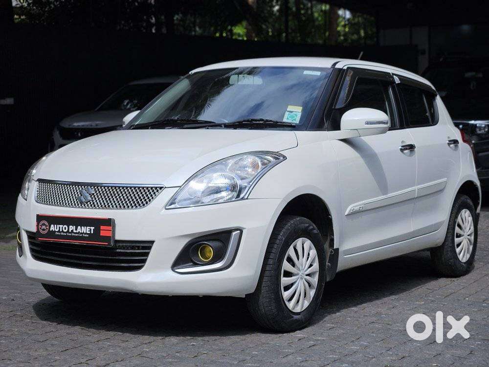 Maruti Suzuki Swift Vxi + Manual, 2016, Petrol