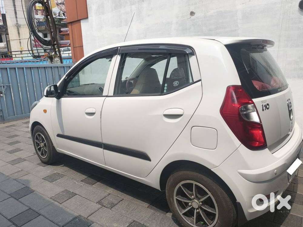 Hyundai I10 Sportz, 2014, Petrol