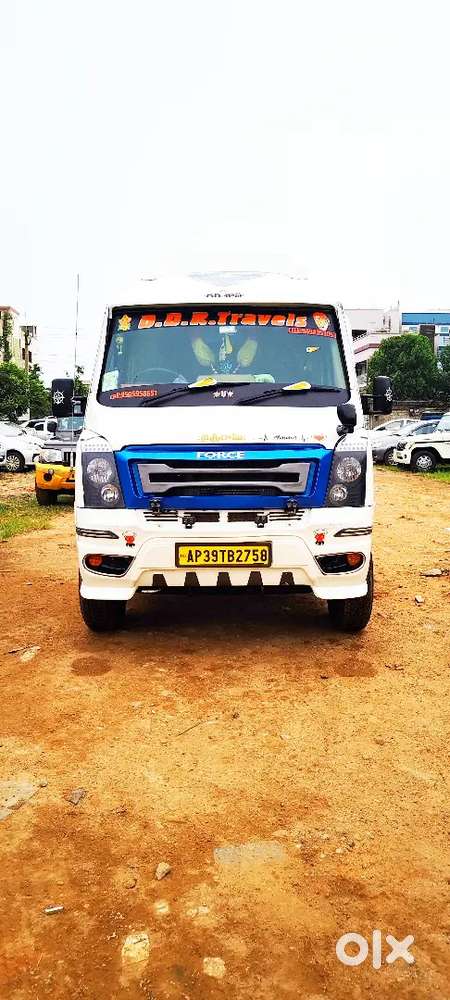 Force Motors Trax 2013