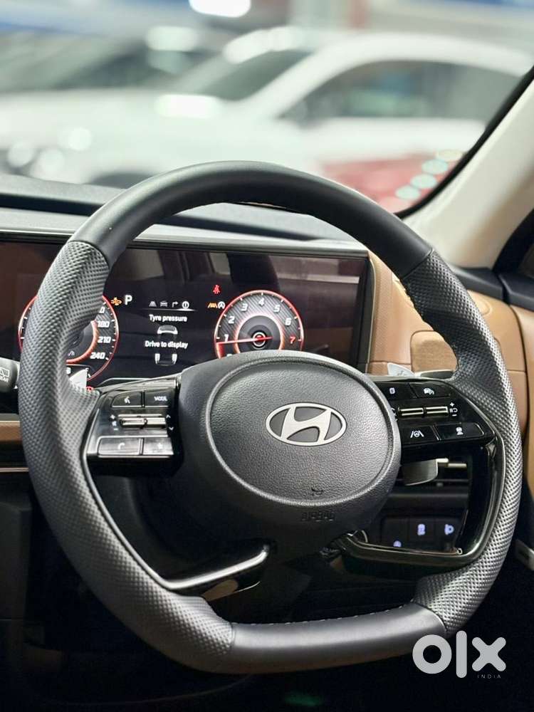 Hyundai Alcazar Signature 1.5 Petrol Dct 7str, 2024, Petrol