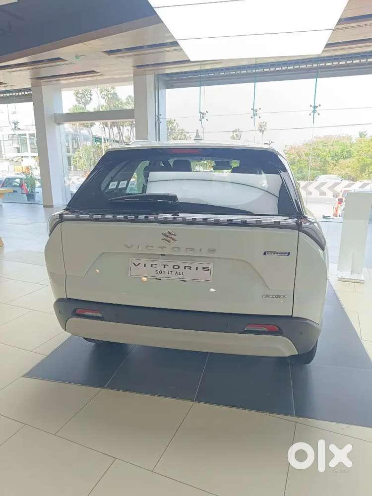 Maruti Suzuki Victoris 2025