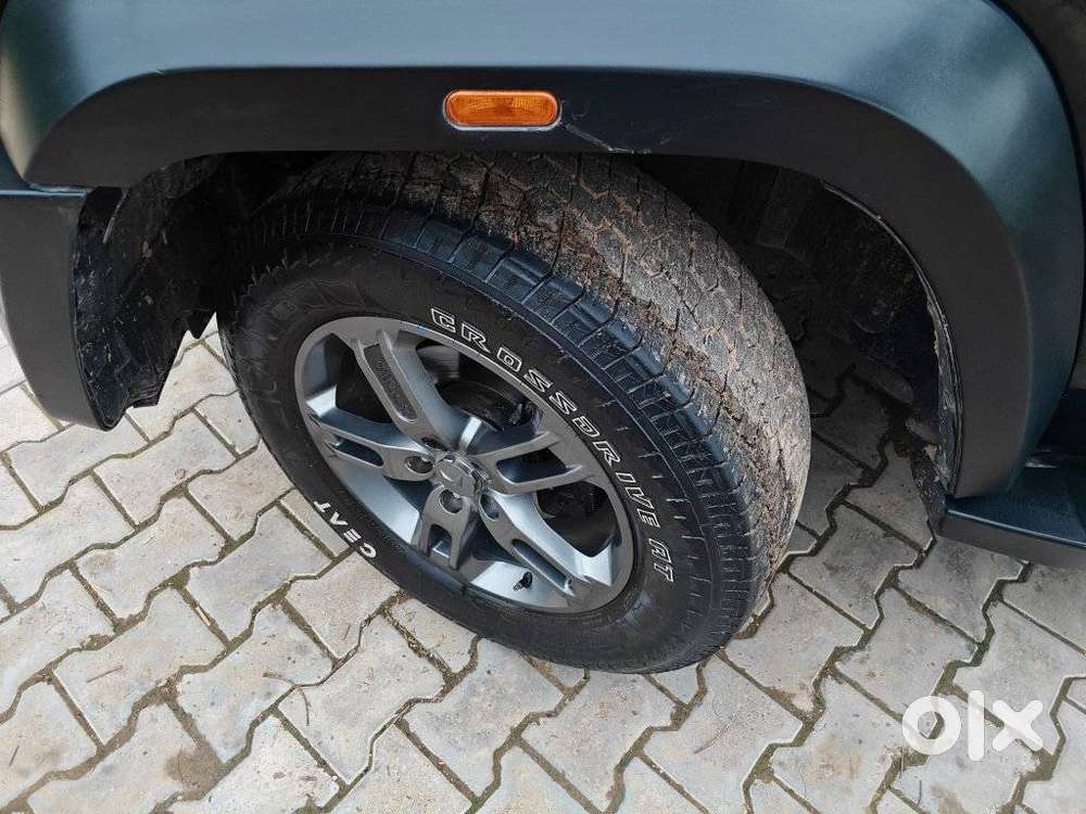 Mahindra Thar Lx 4-str Hard Top At, 2023, Petrol