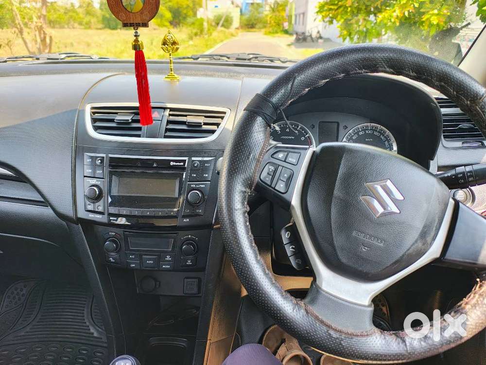 Maruti Suzuki Swift Vxi 2016