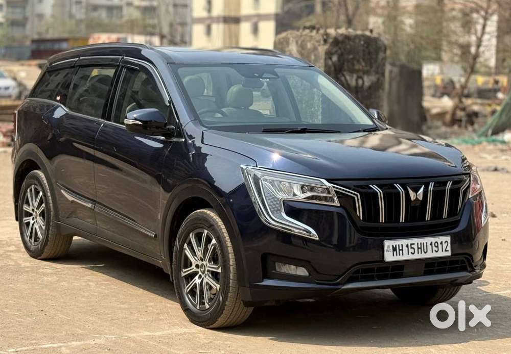 Mahindra Xuv700 2.0 Ax 7 Petrol Mt Str, 2022, Petrol