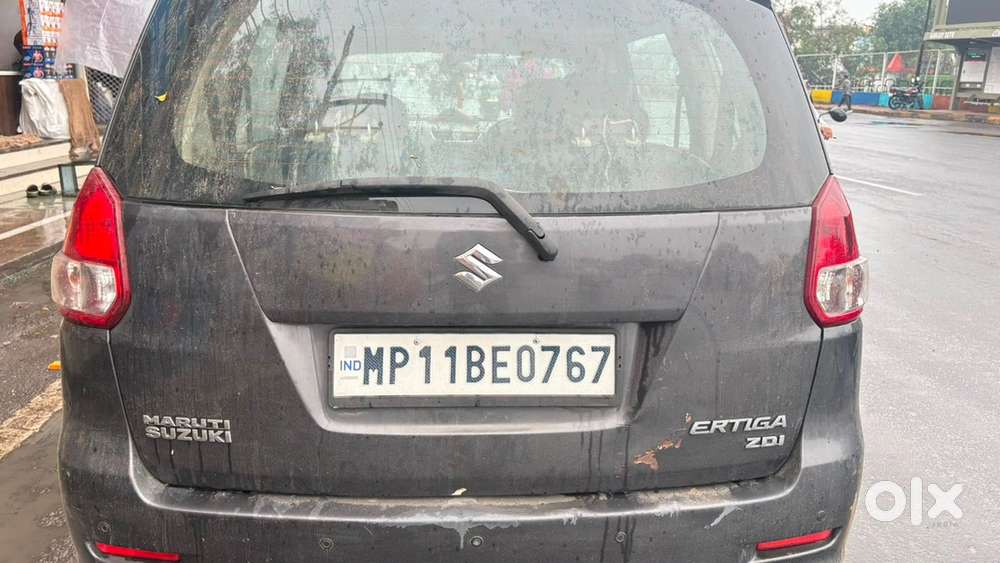 Maruti Suzuki Ertiga 2014 Diesel 100000 Km Driven
