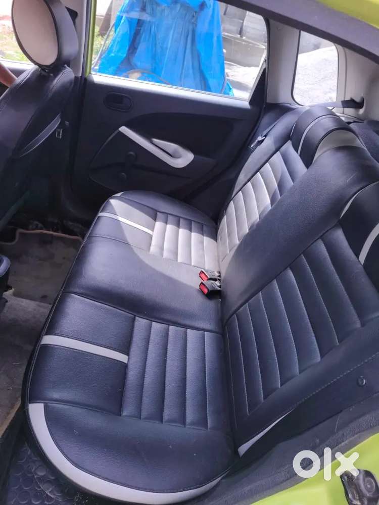 Ford Figo 2011 Petrol 43232 Km Driven