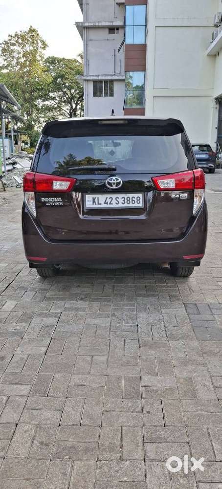 Toyota Innova Crysta