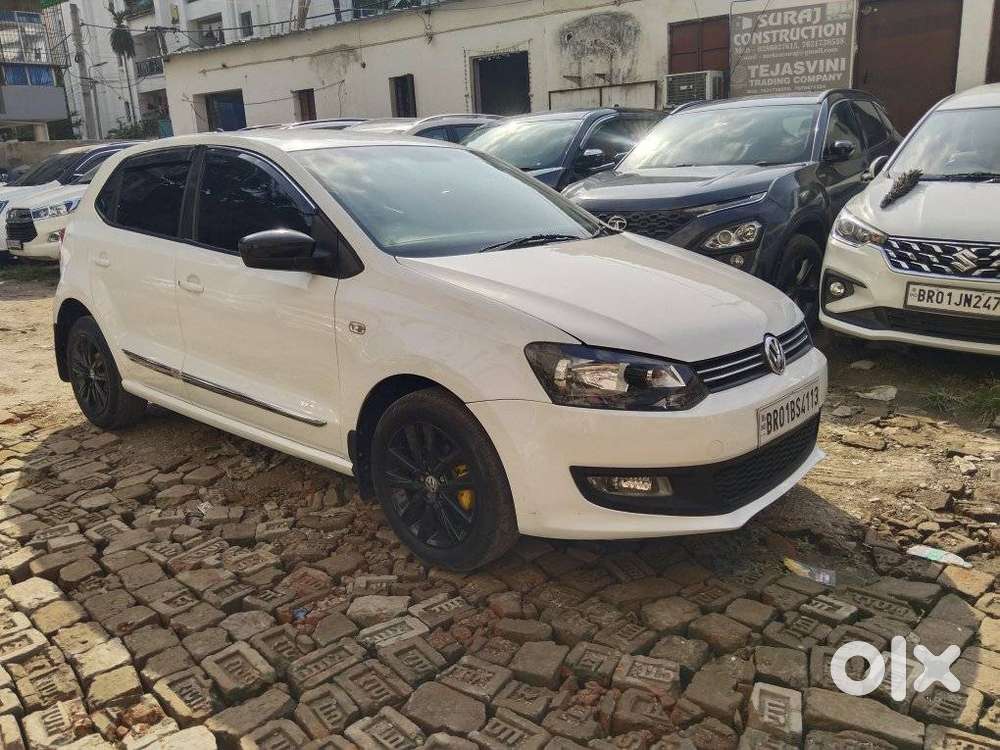 Volkswagen Polo Petrol Highline 1.6l, 2013, Petrol