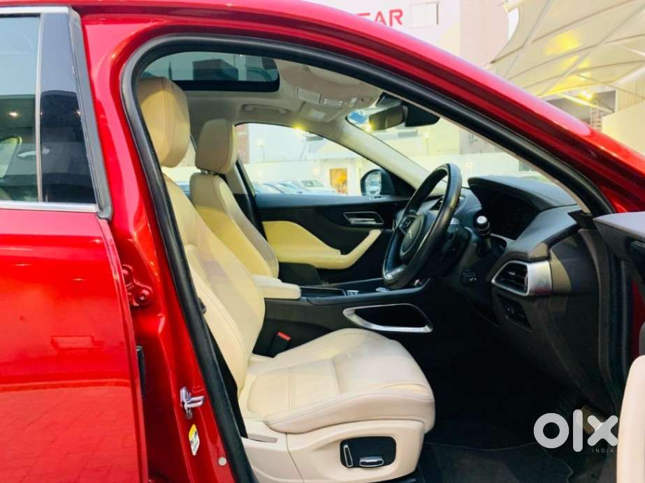 Jaguar F-pace Prestige 2.0 Petrol, 2019, Petrol