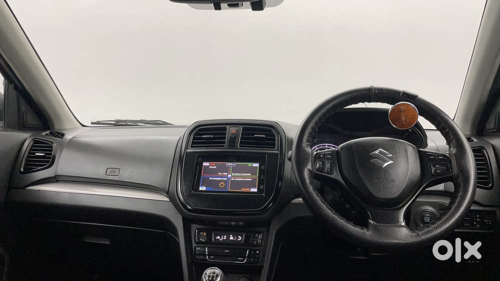 Maruti Suzuki Vitara Brezza Zdi+ Dual Tone Mt, 2016, Diesel