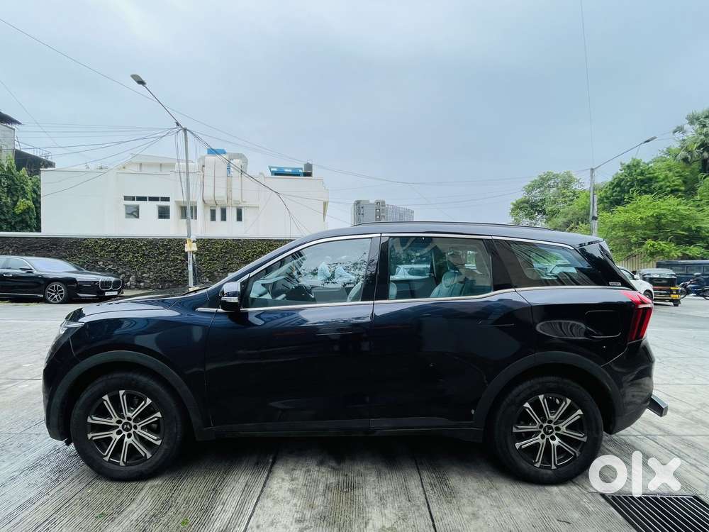 Mahindra Xuv700 2.2 Ax 7 Diesel At Str, 2023, Diesel