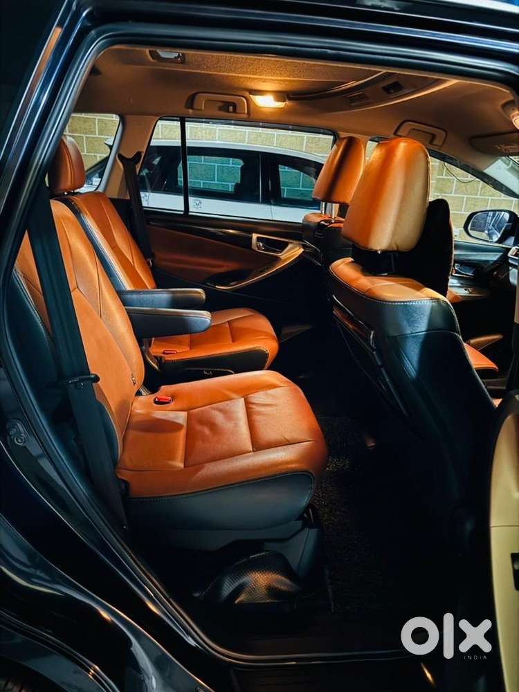 Toyota Innova Crysta 2022 Diesel 70000 Km Driven