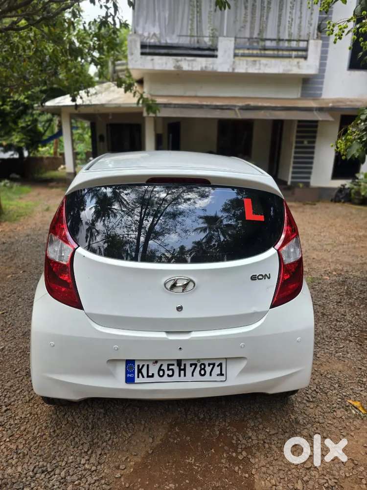 Hyundai Eon Magna+