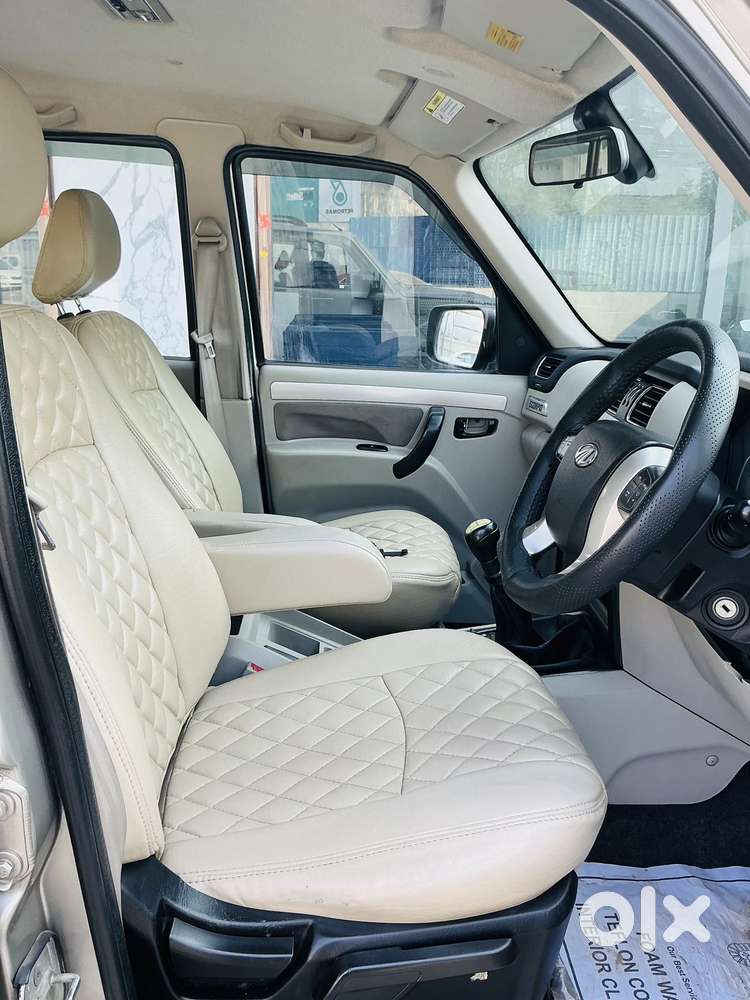 Mahindra Scorpio S10, 2015, Diesel