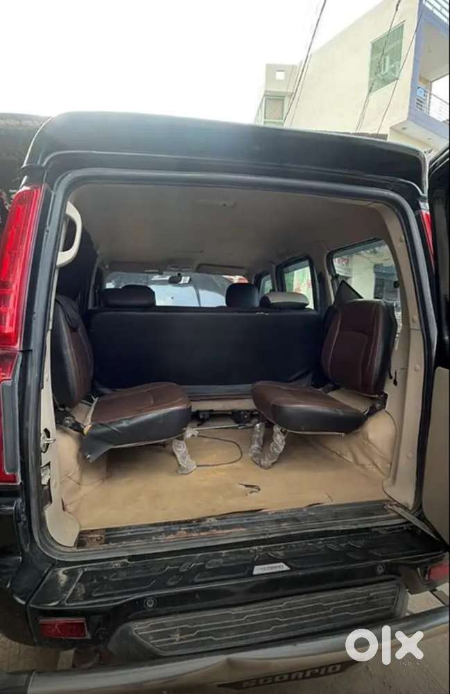 Mahindra Scorpio 2.2 Classic 2023