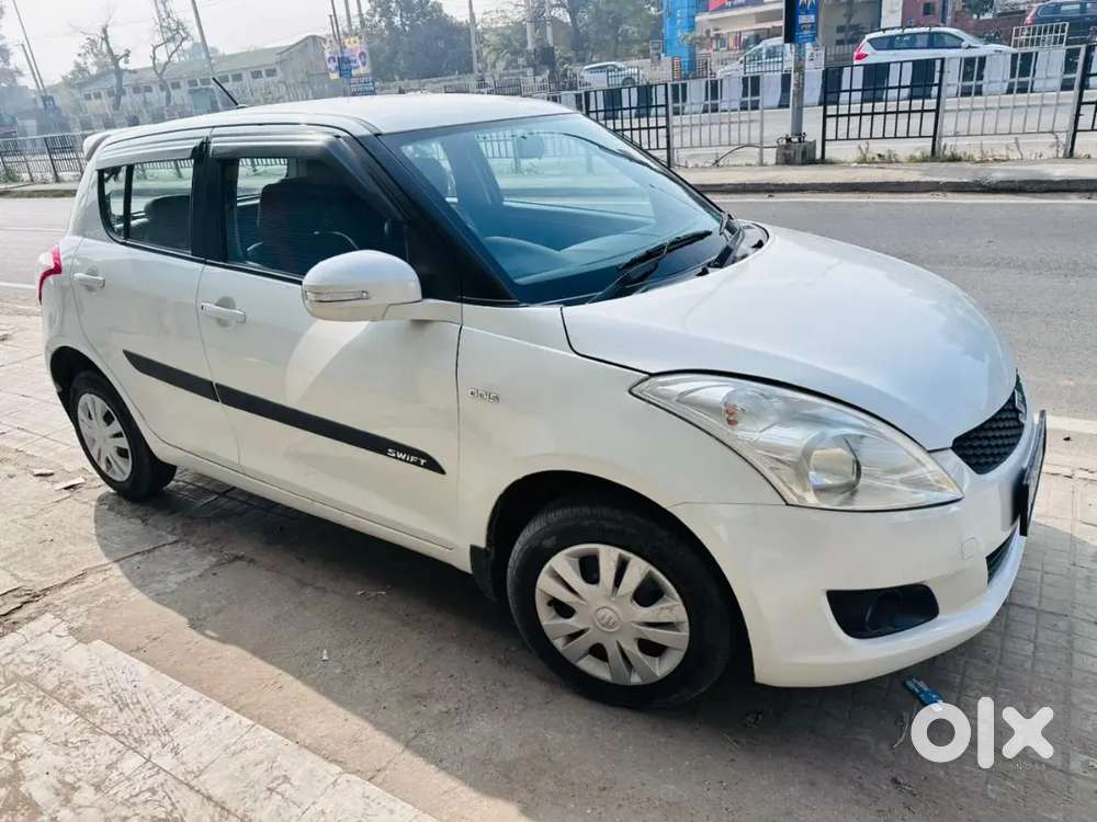 Maruti Suzuki Swift 2013 Diesel 95000 Km Driven